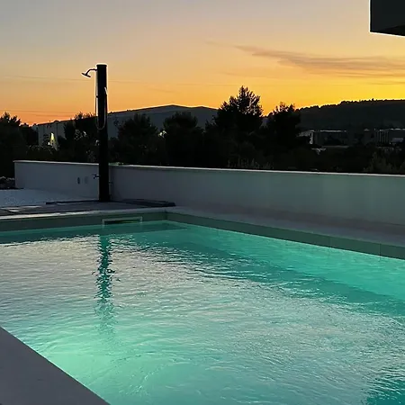 Traumhaftes Haus In * Vodice