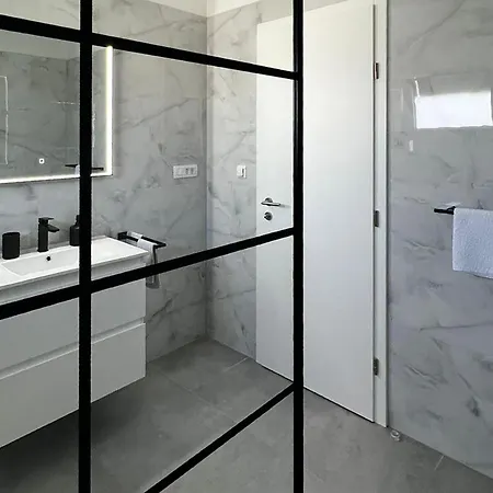 Traumhaftes Haus In * Vodice