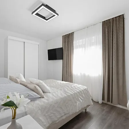 Traumhaftes Haus In Vodice