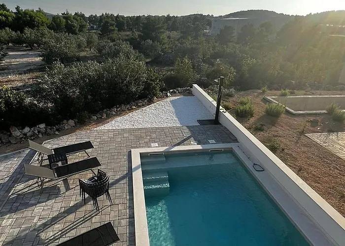 Lovely In בית נופש וודיצה