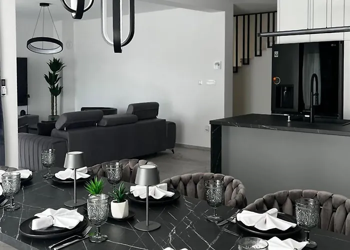 Lovely In בית נופש וודיצה