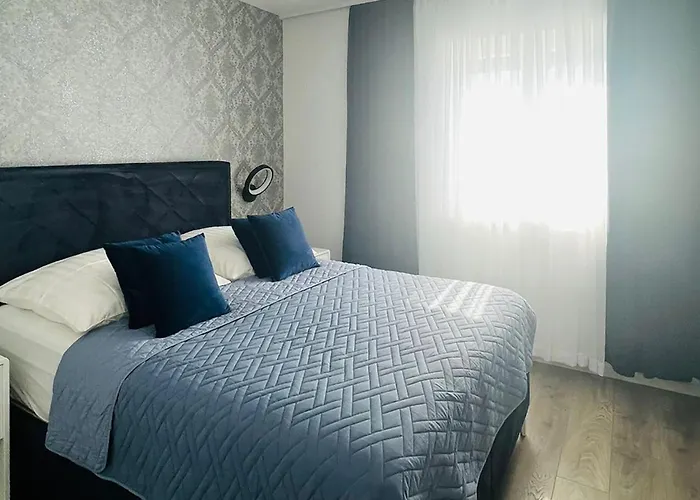 Lovely In בית נופש