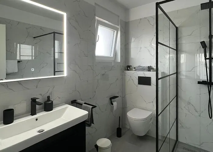 Lovely In Hébergement de vacances Vodice